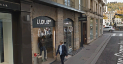 LYON 69002 – Rue Gaspard Andrée – A VENDRE murs commerciaux libres